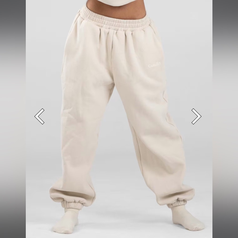 Comfrt Signature Fit Sweatpants NWT